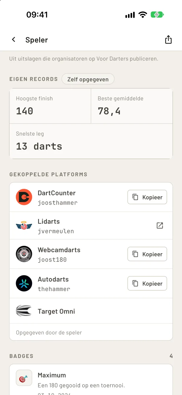 Het blok Gekoppelde platforms in de Voor Darters-app met DartCounter, Lidarts, Webcamdarts, Autodarts en Target Omni, elk met logo en gebruikersnaam.